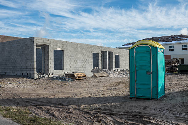 Best Porta potty delivery and setup  in Sunman, IN